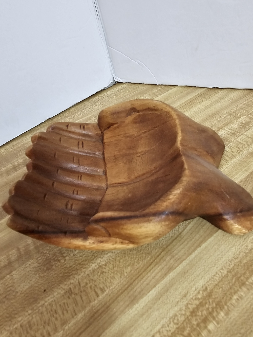 VTG STYLE 80s Hand Carved Wood OFFERING HANDS Bowl Jewelry Dish Catchall NEW